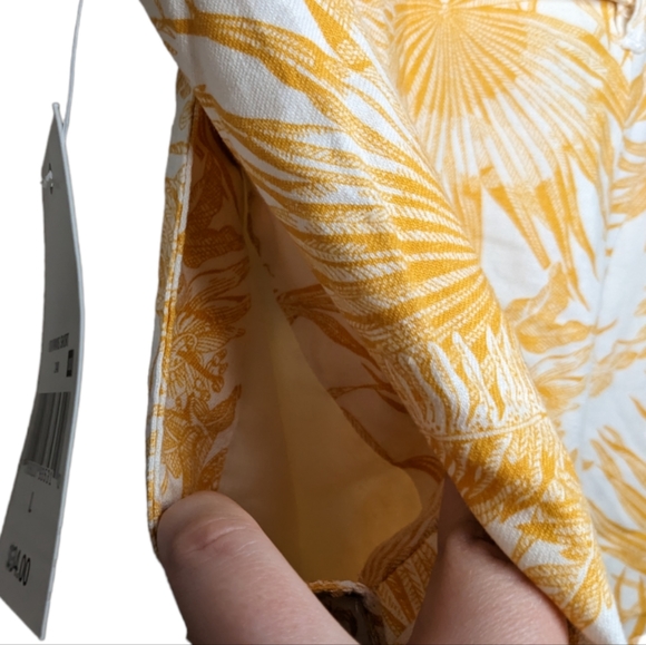 NWT Ophelia Roe Yellow Tropical Print High-Waisted Shorts Size L 🌴☀️ - Picture 6 of 9